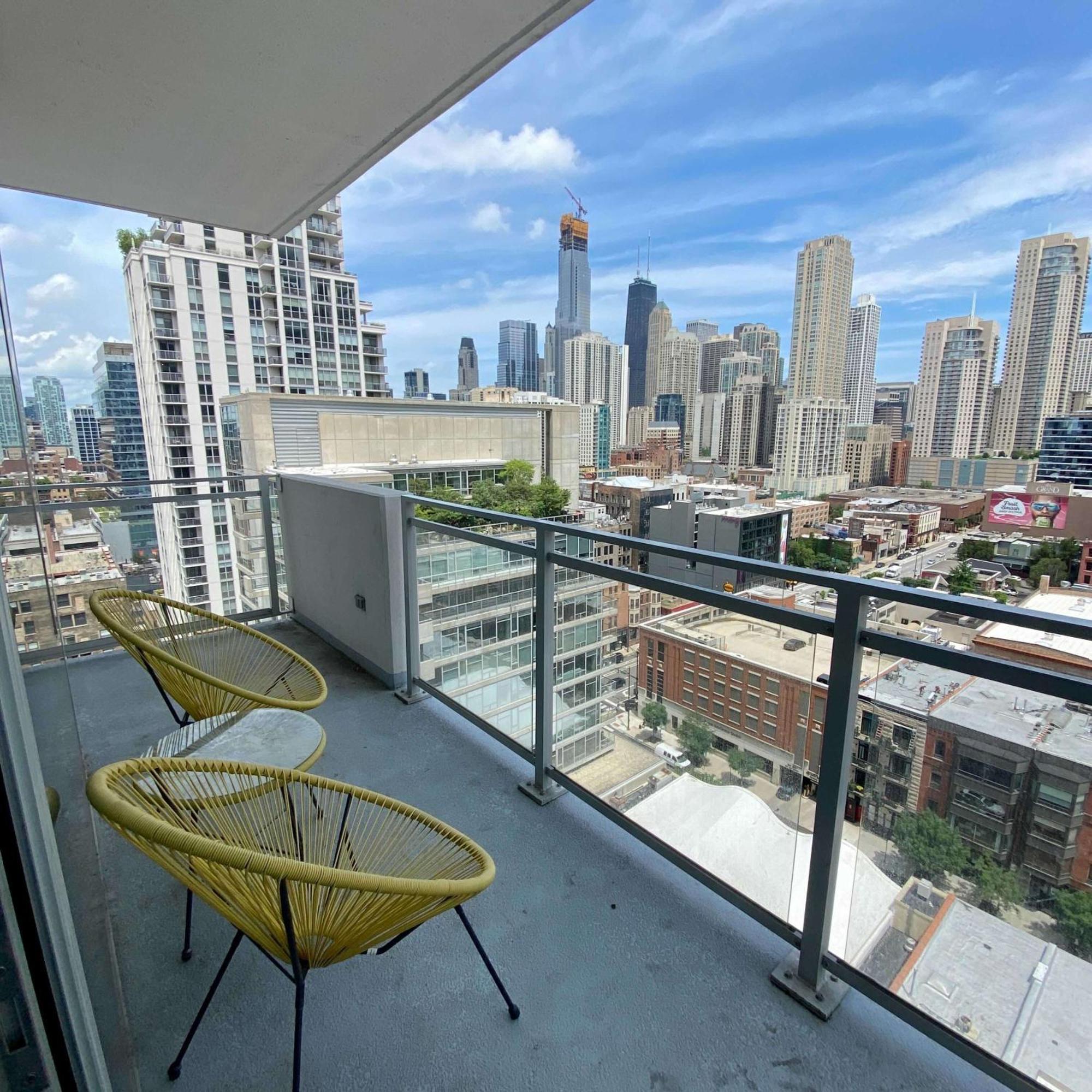 2Br Elegant Premium Suite With Balcony & Sweeping City Views Chicago Esterno foto